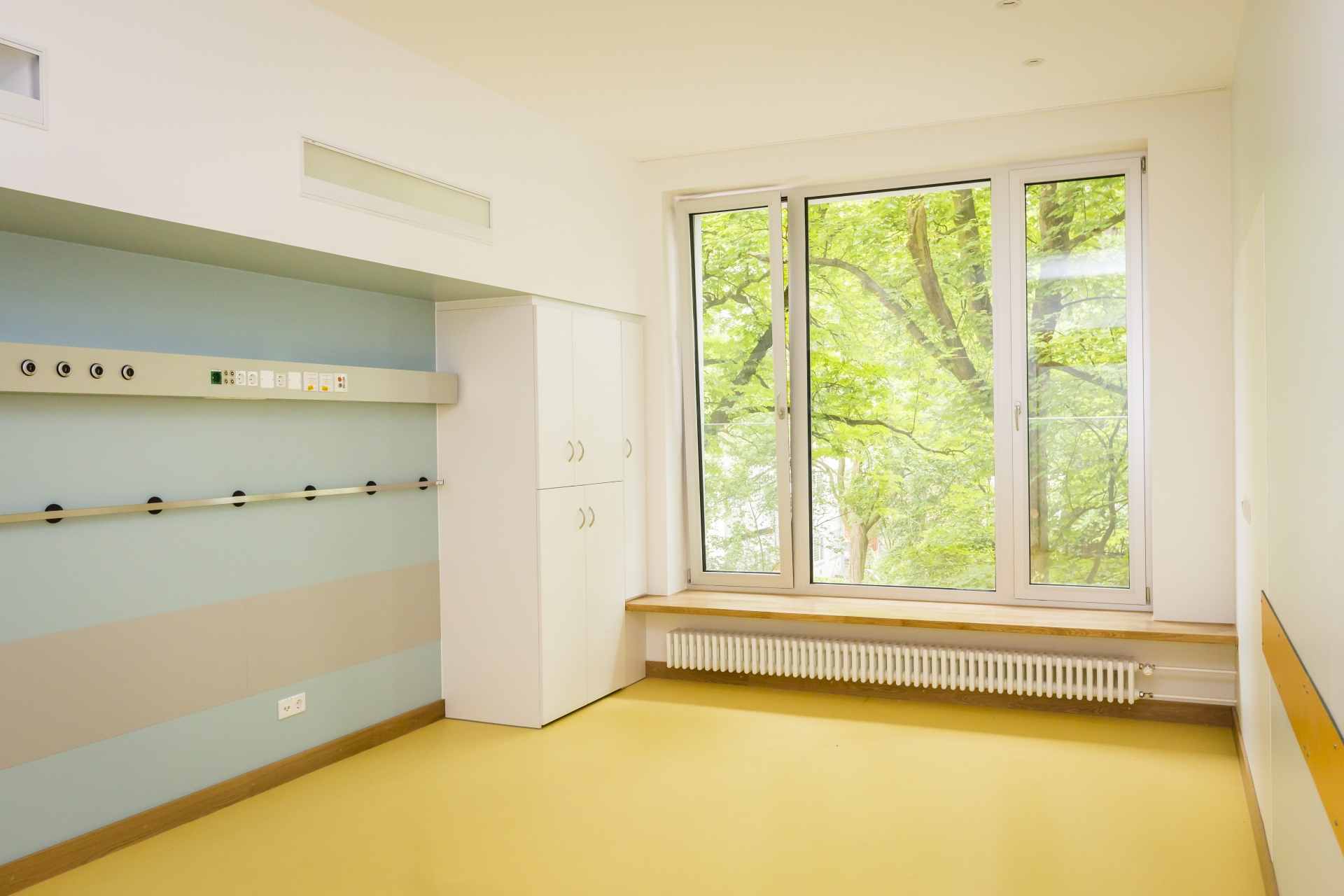 Maler-für-Wedel-und-Hamburg-Innenabeiten-UKE-Kinderzimmer